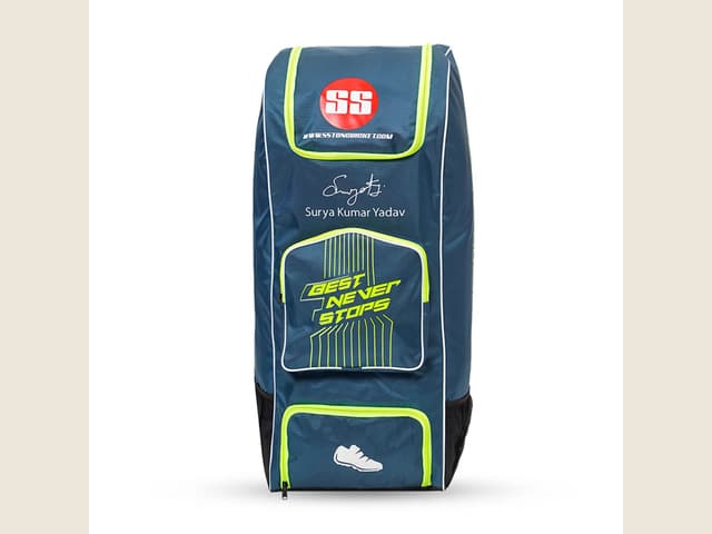 SS Kit Bag Mass Duffle with Wheel